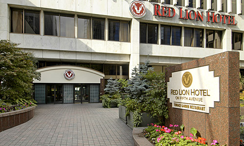 Red Lion Hotel 5th Avenue 01.[1]